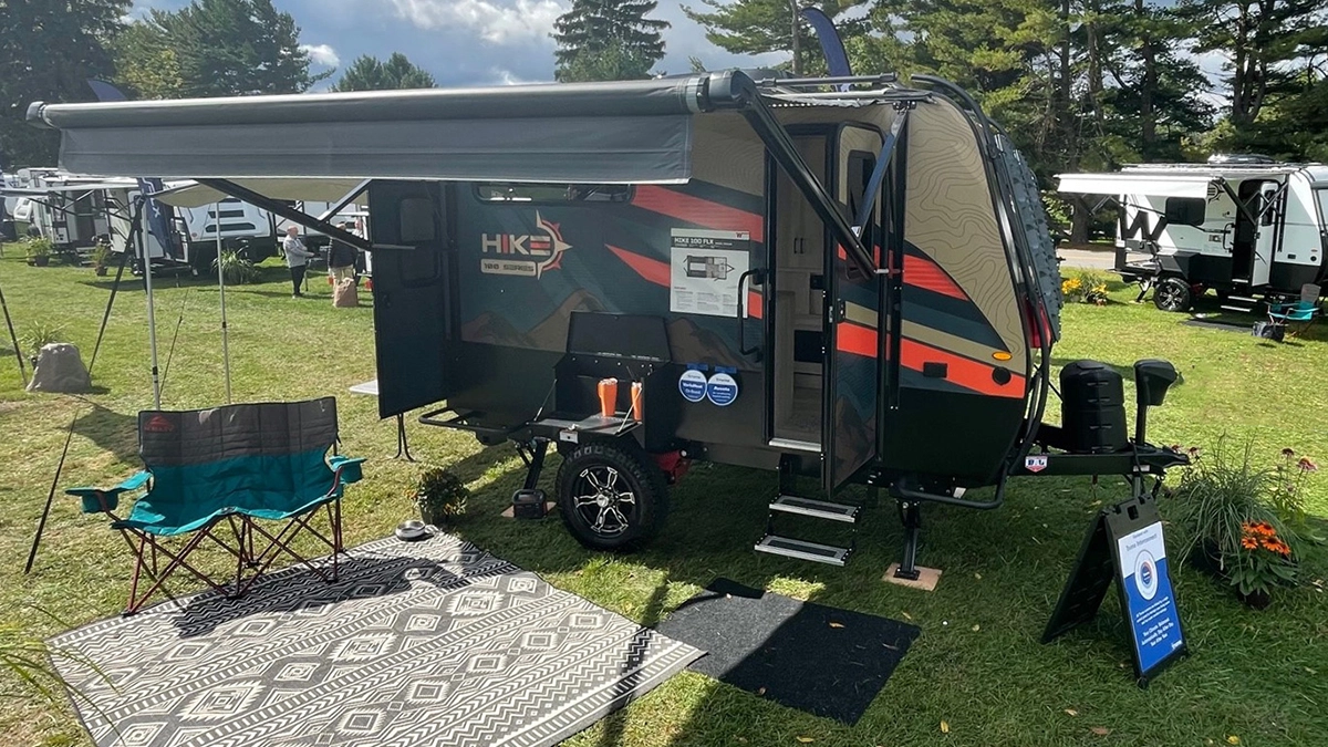 RV of the Year Hike 100 FLX